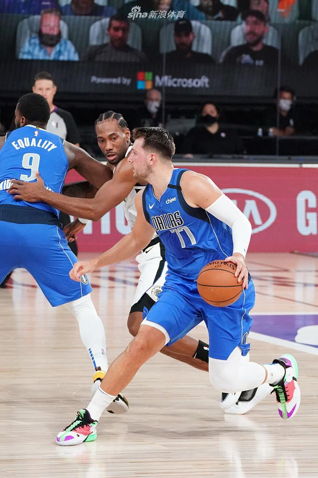 这样的换届 这样的换届